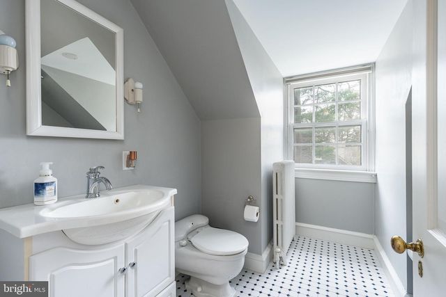 7706 EAST LN, Wyndmoor, PA 19038