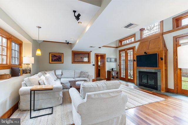 7706 EAST LN, Wyndmoor, PA 19038