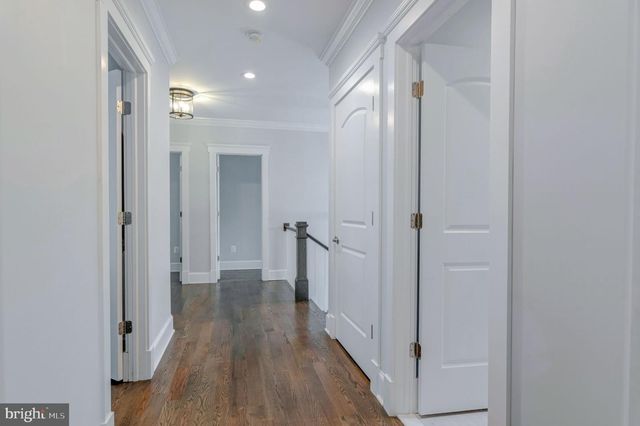 10704 WARWICK AVE, Fairfax, VA 22030