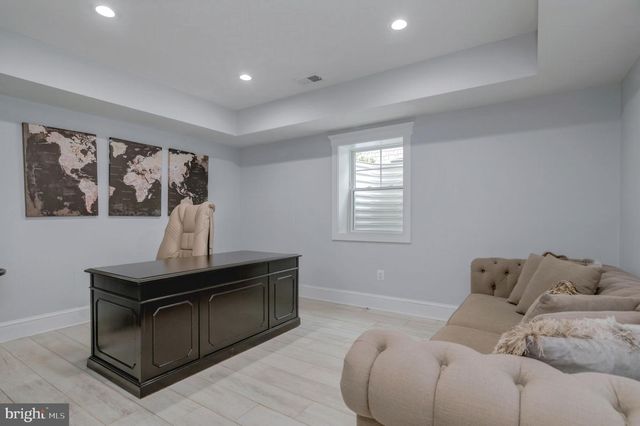 10704 WARWICK AVE, Fairfax, VA 22030