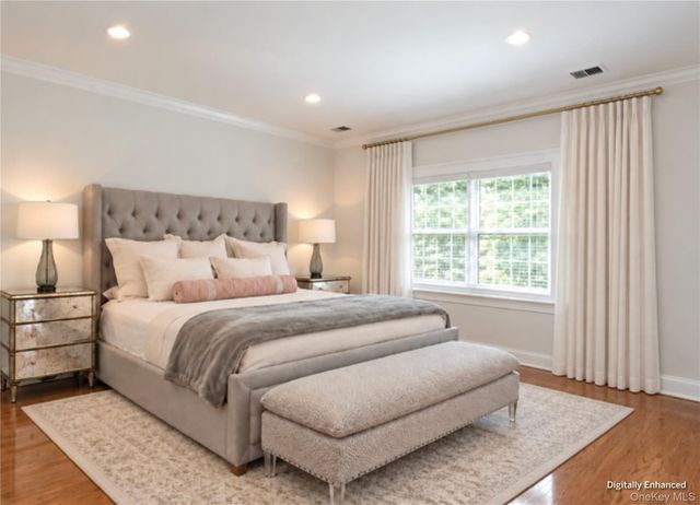 194 Pond View Drive 387, Port Washington, NY 11050