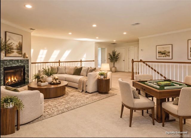 194 Pond View Drive 387, Port Washington, NY 11050