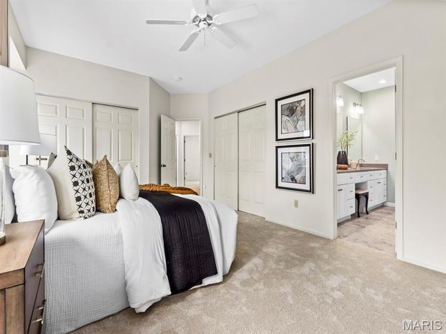 10939 Vauxhall Drive, Creve Coeur, MO 63146