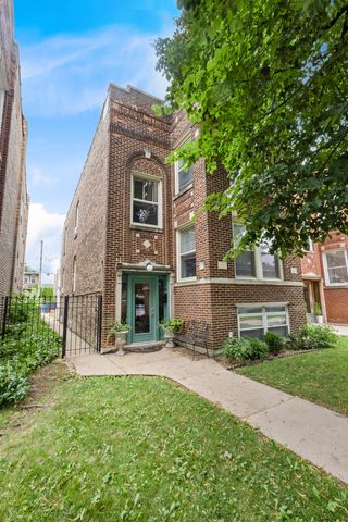 3345 N SPRINGFIELD Avenue N, Chicago, IL 60618