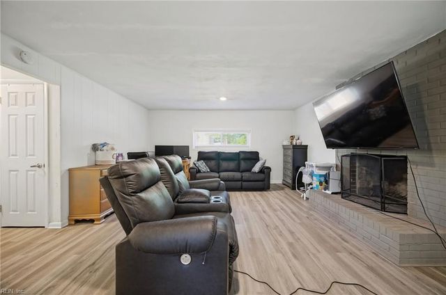 3545 Raintree RD, Virginia Beach, VA 23452