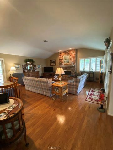 7180 Monterey, La Verne, CA 91750