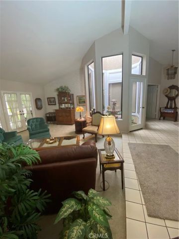 7180 Monterey, La Verne, CA 91750