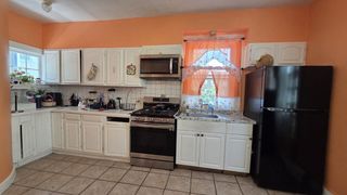31 N Common St 2, Lynn, AE 09102