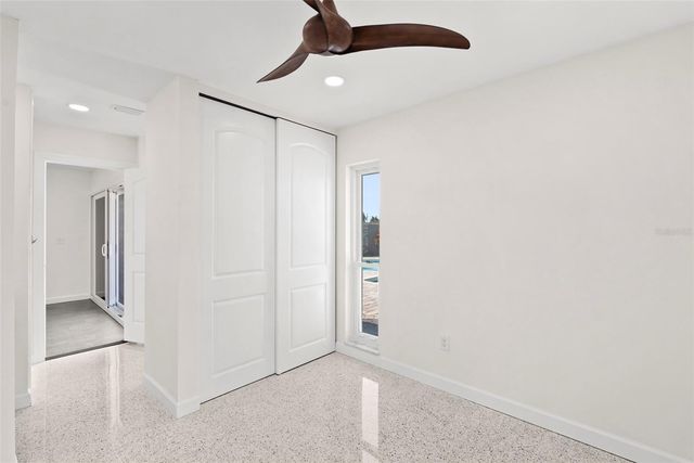 5173 HORSESHOE PLACE, St Petersburg, FL 33703