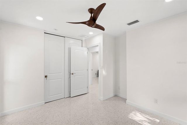 5173 HORSESHOE PLACE, St Petersburg, FL 33703