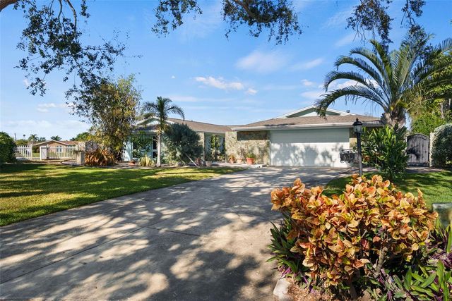 5173 HORSESHOE PLACE, St Petersburg, FL 33703