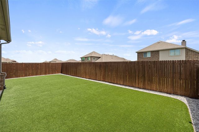 4034 Lagoon Place, Royse City, TX 75189