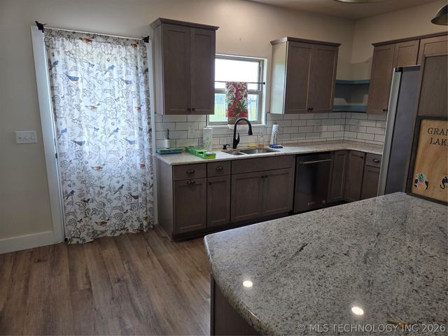 28200 S Highway 125 70, Afton, OK 74331