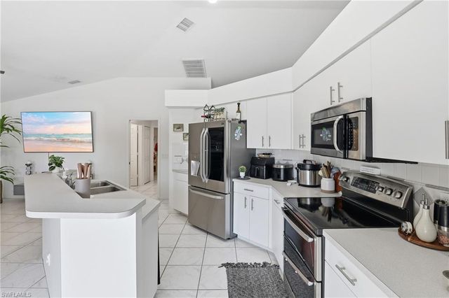 3212 12th AVE SE, Naples, FL 34117