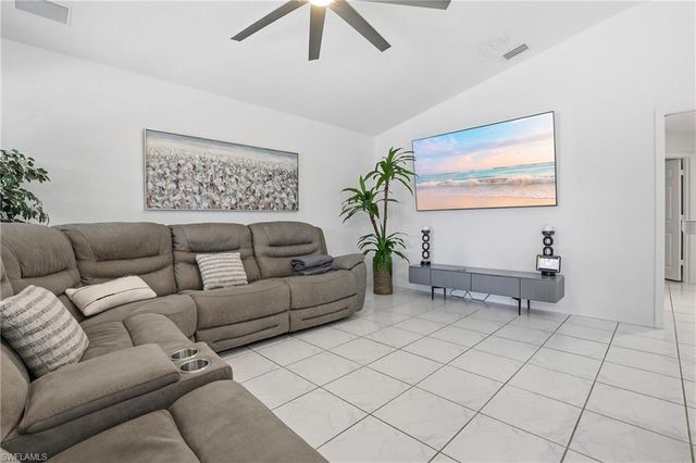 3212 12th AVE SE, Naples, FL 34117