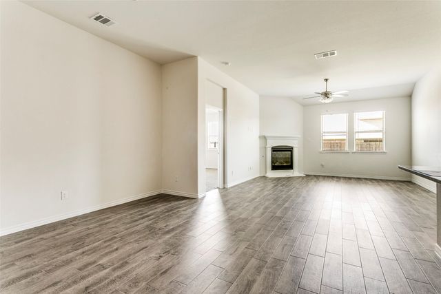 11309 Ponderosa Trail, Aubrey, TX 76227