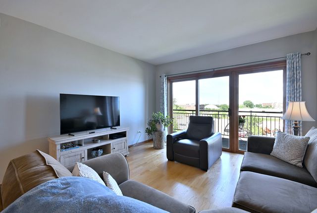4210 N Natchez Avenue 508, Chicago, IL 60634