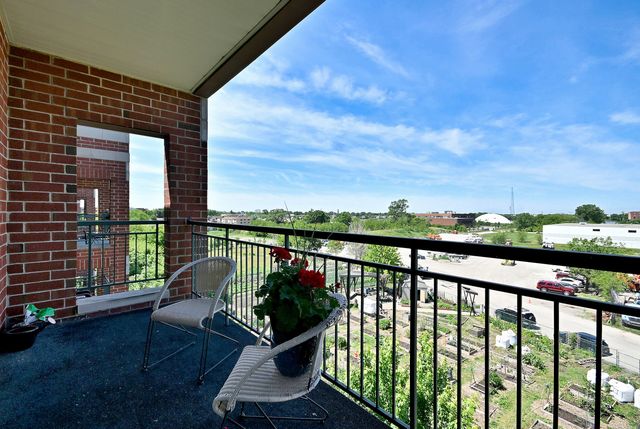 4210 N Natchez Avenue 508, Chicago, IL 60634