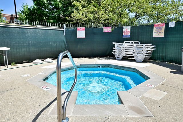 4210 N Natchez Avenue 508, Chicago, IL 60634
