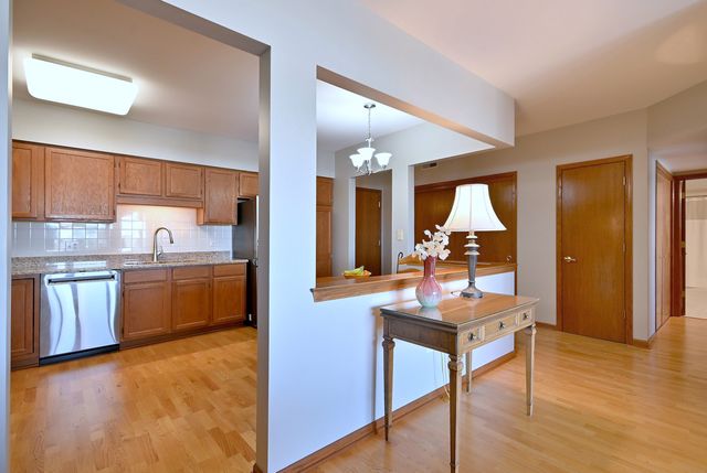 4210 N Natchez Avenue 508, Chicago, IL 60634