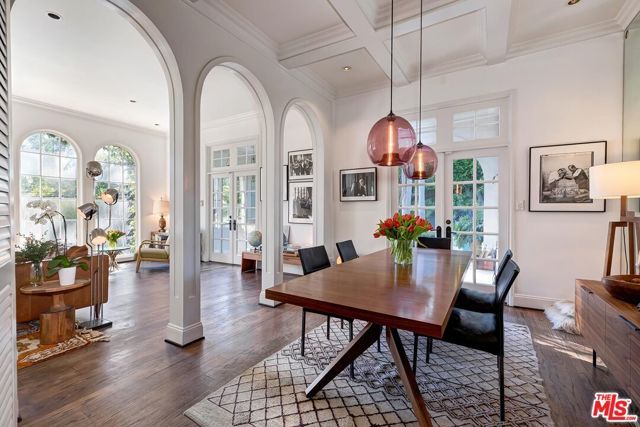 2806 Nichols Canyon Road, Los Angeles, CA 90046