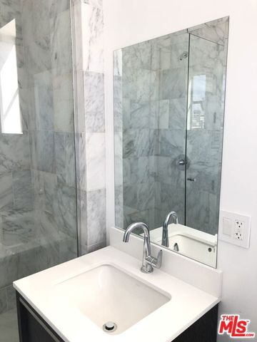 1317 Cabrillo Avenue, Venice, CA 90291