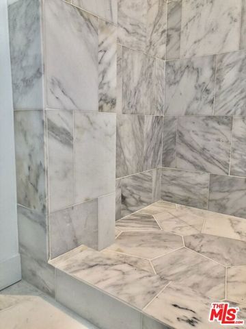 1317 Cabrillo Avenue, Venice, CA 90291