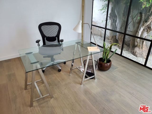 1317 Cabrillo Avenue, Venice, CA 90291