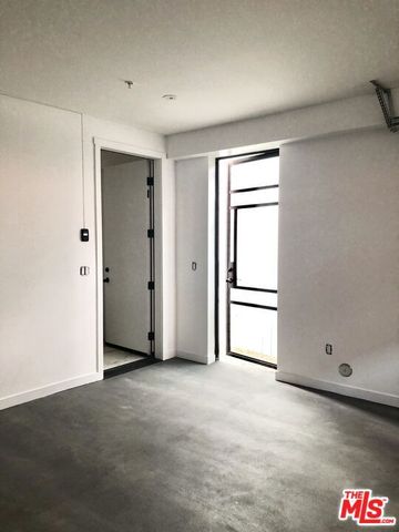 1317 Cabrillo Avenue, Venice, CA 90291