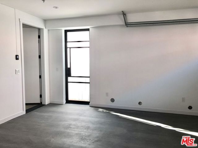 1317 Cabrillo Avenue, Venice, CA 90291