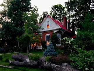 207 E 4th Street E, Hermann, MO 65041