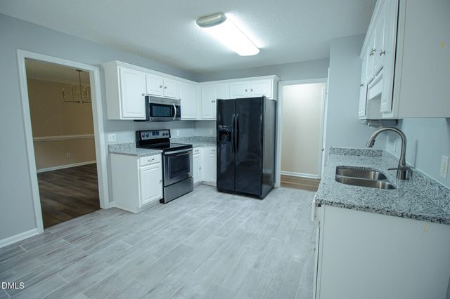 212 Spearhead Place, Clayton, NC 27520