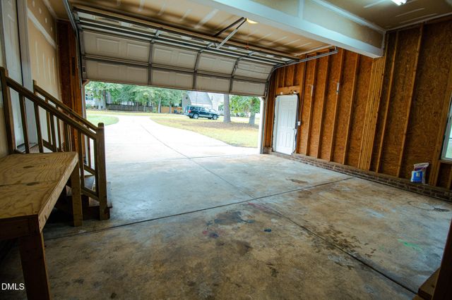 212 Spearhead Place, Clayton, NC 27520