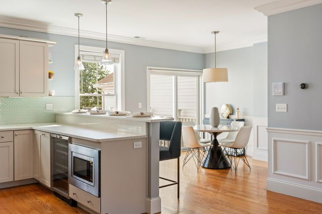 413 E 7th St 2, Boston, MA 02127