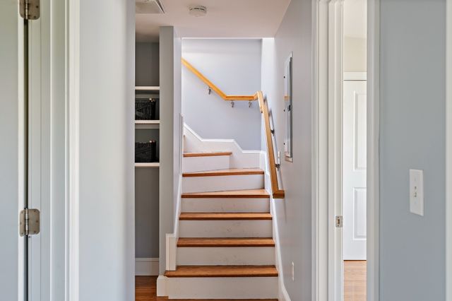 413 E 7th St 2, Boston, MA 02127