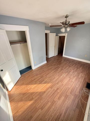 129 N Burnett Road, Springfield, OH 45503