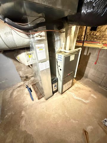 129 N Burnett Road, Springfield, OH 45503