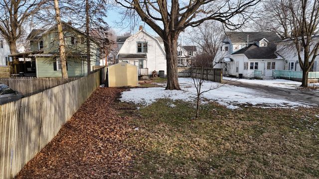 129 N Burnett Road, Springfield, OH 45503