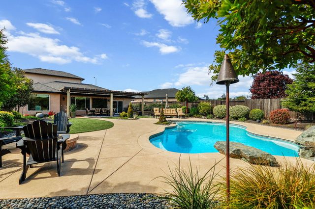 180 Trek Lane, Redding, CA 96003