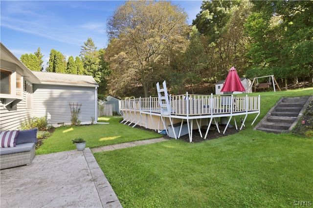 106 Mansfield Drive, Camillus, NY 13031