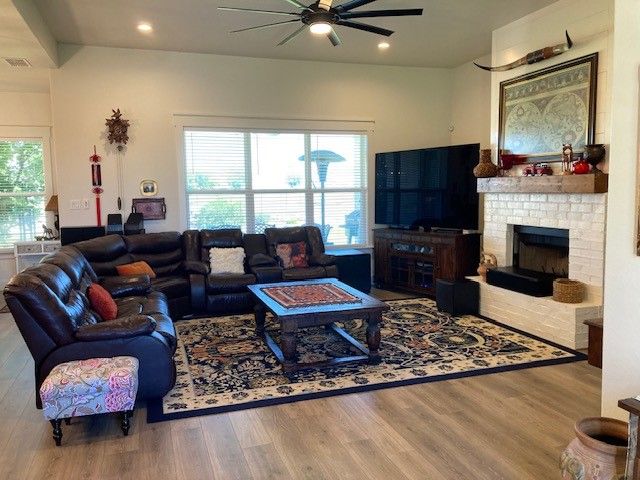 2045 Eagles Ridge Drive, Weatherford, TX 76087