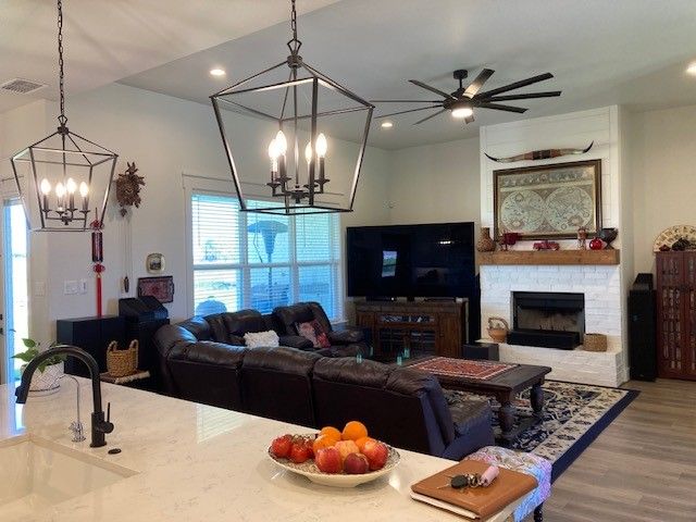 2045 Eagles Ridge Drive, Weatherford, TX 76087