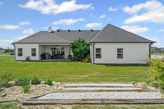 2045 Eagles Ridge Drive, Weatherford, TX 76087