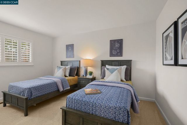 1152 Via Doble, Concord, CA 94521