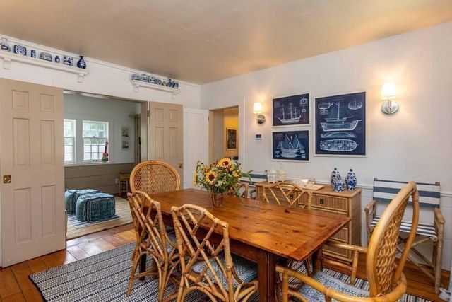 10 Peases Point Way N, Edgartown, MA 02539