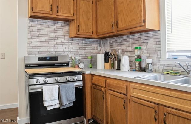 4127 Southern Boulevard, Youngstown, OH 44512