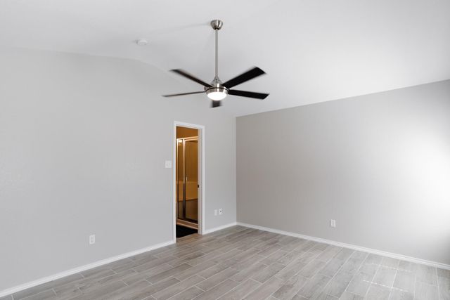 4977 Hartson RD, Kyle, TX 78640
