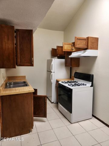 11318 LAKE ERIE Drive, El Paso, TX 79936