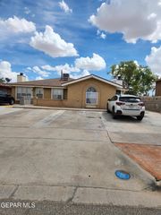 11318 LAKE ERIE Drive, El Paso, TX 79936