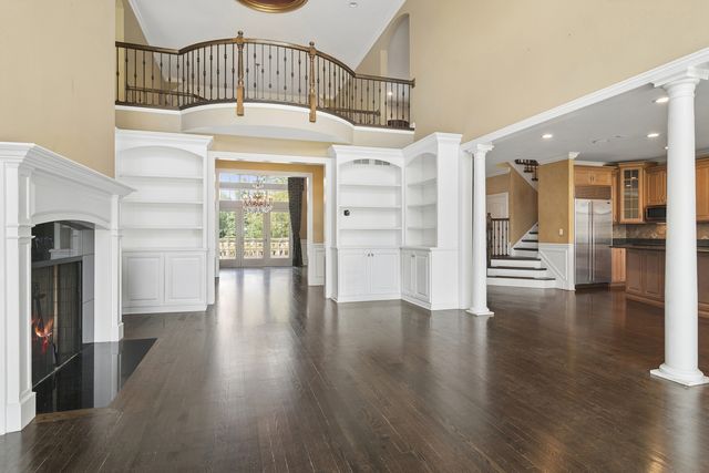 4563 ELEANOR Drive, Long Grove, IL 60047